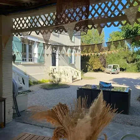 Gite Les Jardins De L'oasis Villa Barry-d'Islemade